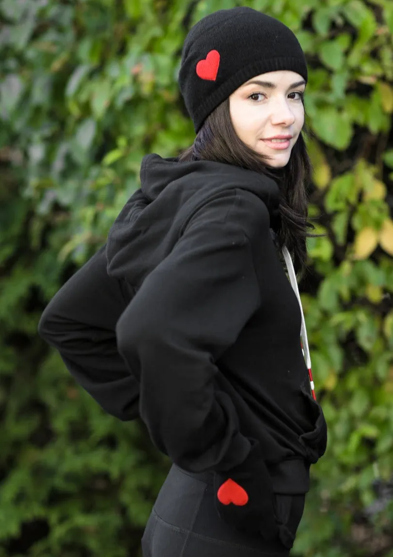 BLACK CASHMERE HAT WITH HEART PATCH