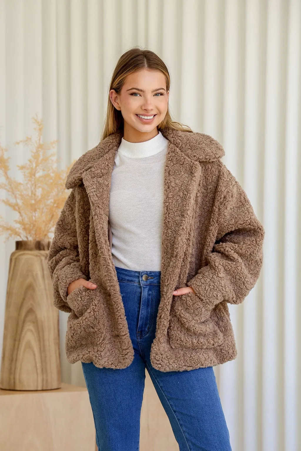 Hazel Teddy Jacket - Mocha