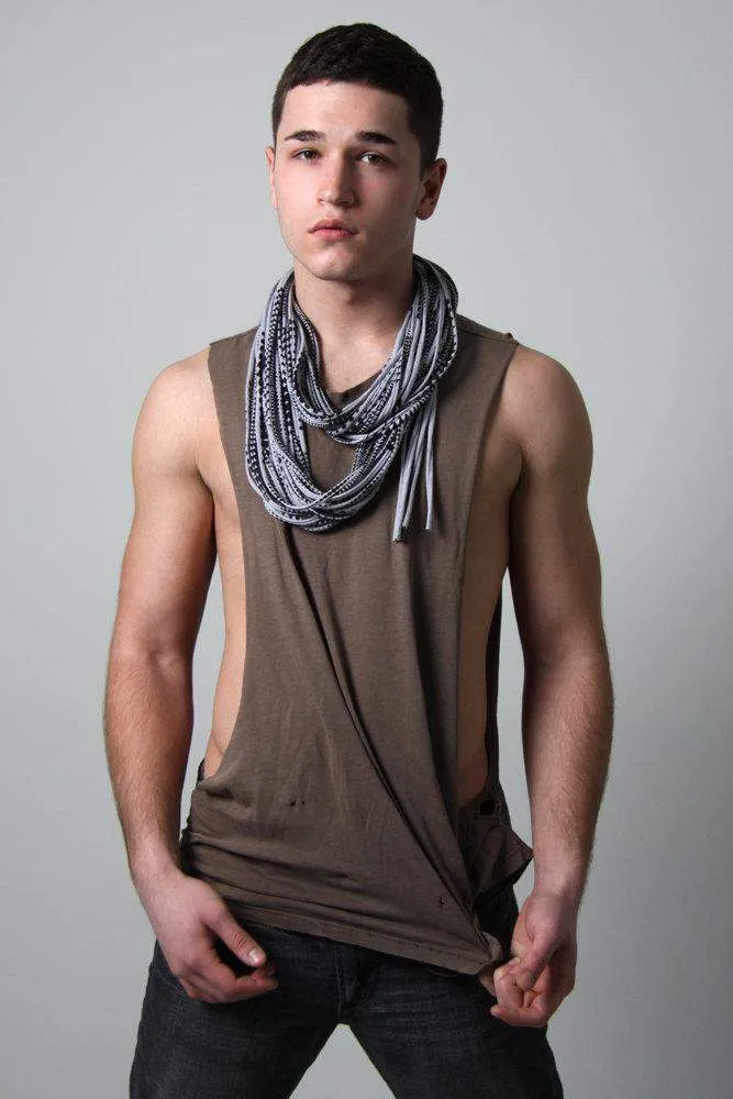 Necklush Infinity Scarf / Heather Gray & Black / Unisex