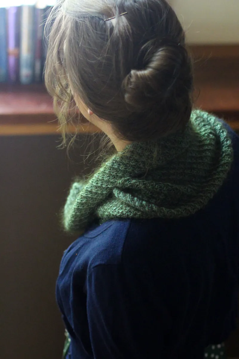 Winter Star Cowl | PDF Knitting Pattern